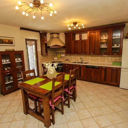 Apartment Dori Porec Bagian luar foto